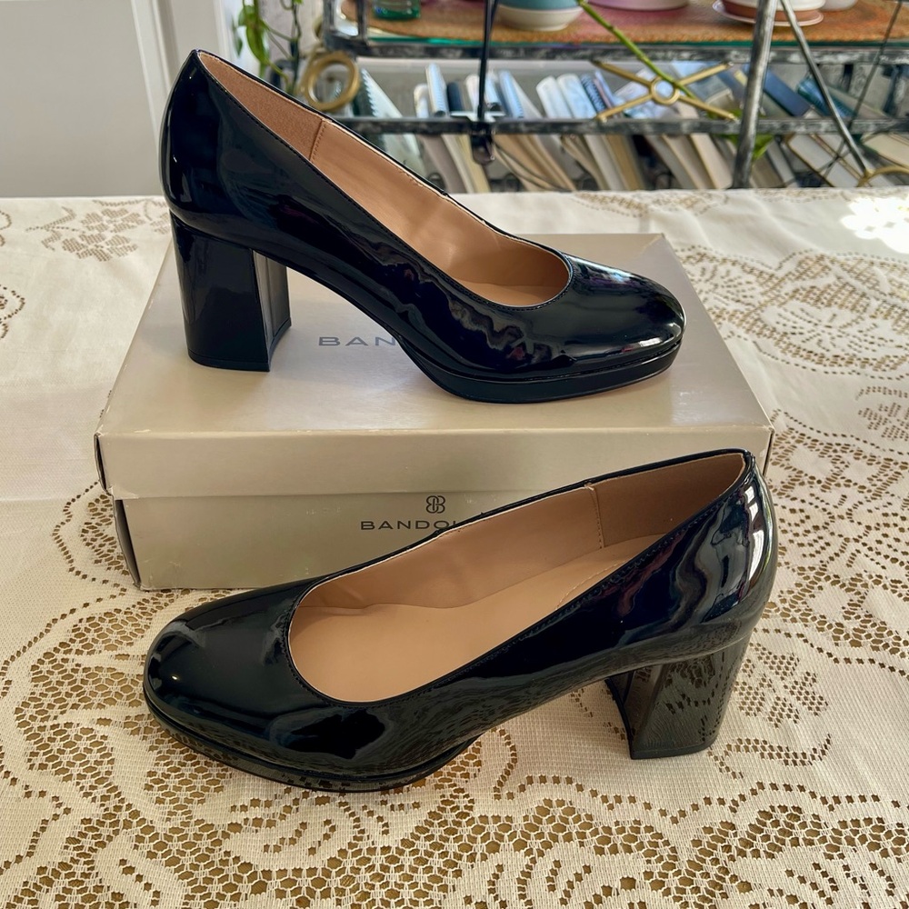 Bandolino Glossy Black Block Heel Pumps